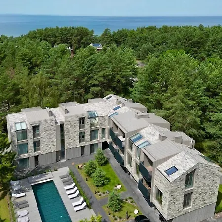 Pinewood By The Sea