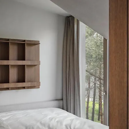 Pinewood By The Sea Apartment
