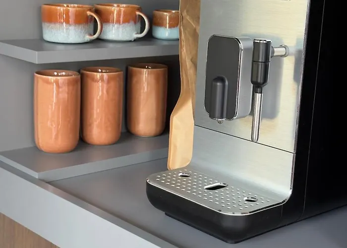 Pinewood By The Sea *